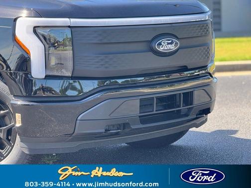 2025 Ford F-150 Lightning XLT