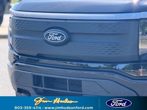 2025 Ford F-150 Lightning XLT