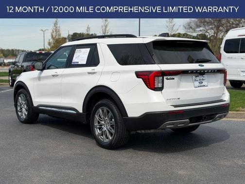 White Metallic 2025 Ford Explorer Active