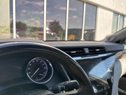 2019 Toyota Camry XLE