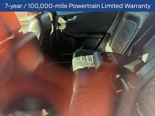 2023 Ford Escape ST-Line Elite