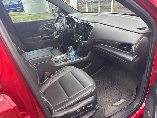 Radiant Red 2023 Chevrolet Traverse Premier