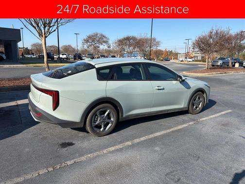 2025 Kia K4 BLIND DETECTION CROSS TRAFFIC MONITOR