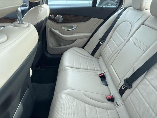 2016 Mercedes-Benz C-Class C 300