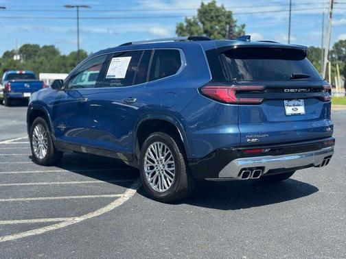 2024 GMC Acadia Denali