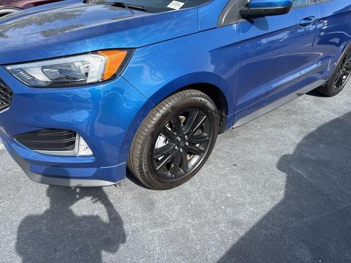 2022 Ford Edge ST Line
