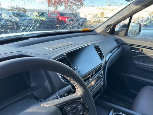 2025 Honda Ridgeline Black Edition