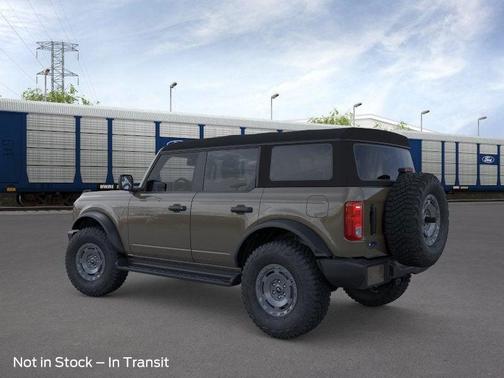 2025 Ford Bronco Base