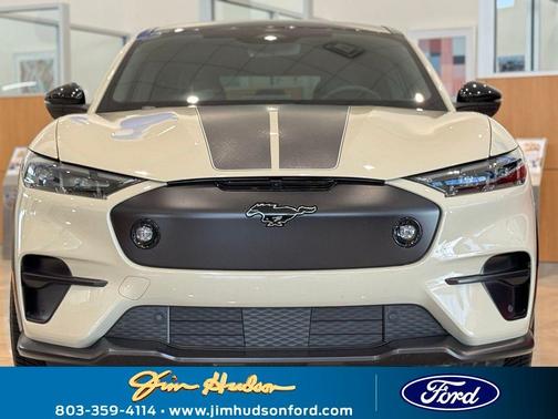 2025 Ford Mustang Mach-E GT