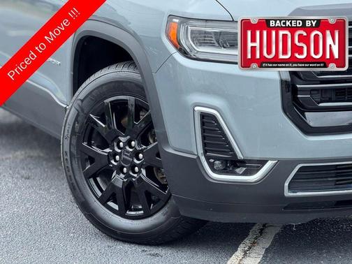 2023 GMC Acadia SLT
