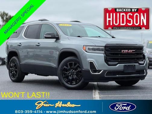 2023 GMC Acadia SLT