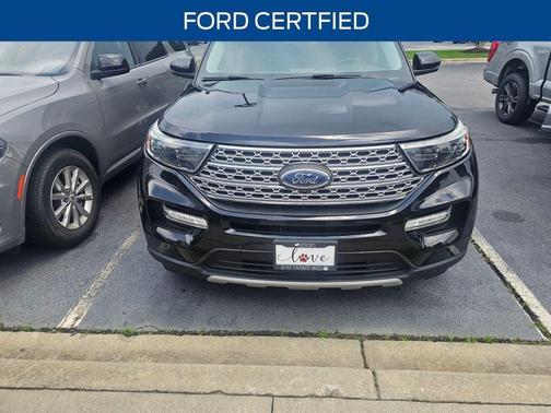 Black Metallic 2021 Ford Explorer Limited