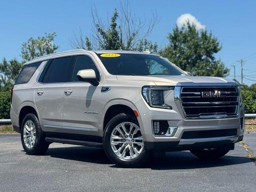 2023 GMC Yukon SLT