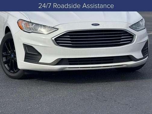 2020 Ford Fusion Hybrid SE
