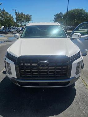 White 2025 Hyundai PALISADE SEL