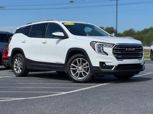 2023 GMC Terrain SLT