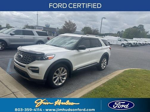 Star White 2022 Ford Explorer Platinum