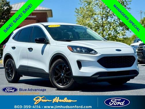 2022 Ford Escape SE