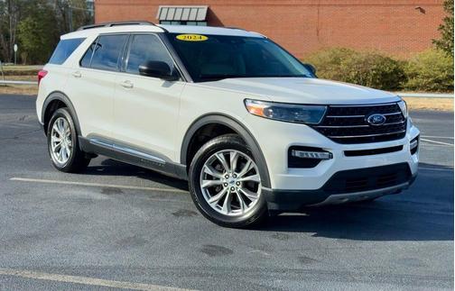 2024 Ford Explorer XLT
