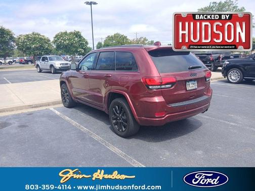 2020 Jeep Grand Cherokee Laredo
