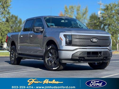 2025 Ford F-150 Lightning Flash