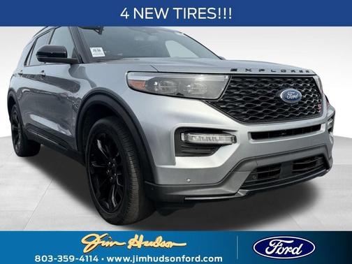 2022 Ford Explorer ST