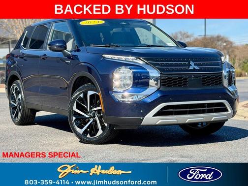 2024 Mitsubishi Outlander SE