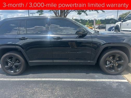 2024 Jeep Grand Cherokee Laredo