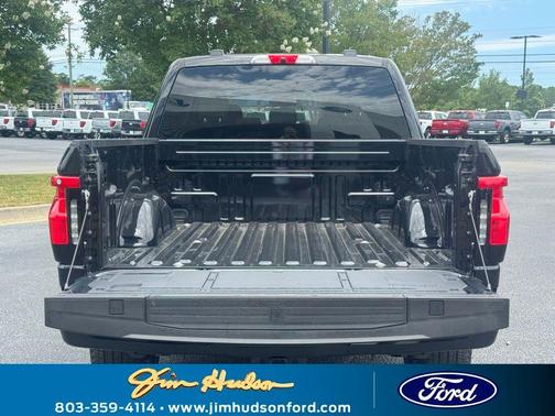 2025 Ford F-150 Lightning XLT