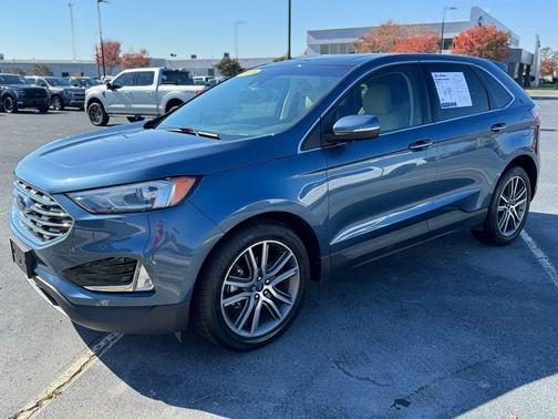 2019 Ford Edge Titanium