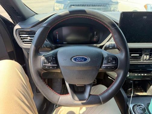 Black Metallic 2023 Ford Escape ST-Line