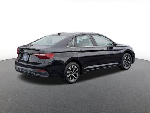 Deep Black Pearl Effect 2024 Volkswagen Jetta 1.5T S