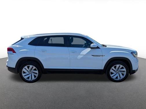 Pure White 2023 Volkswagen Atlas Cross Sport 3.6 V6 SE w/ Technology