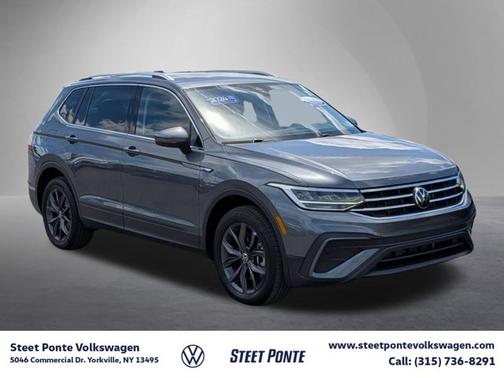 Platinum Gray Metallic 2024 Volkswagen Tiguan 2.0T SE
