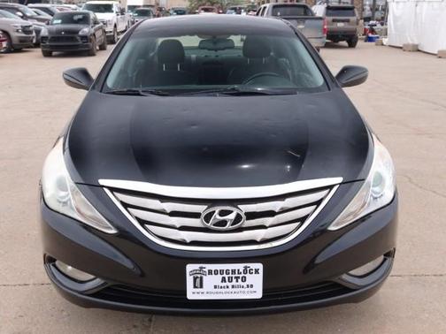 Midnight Black 2013 Hyundai SONATA SE