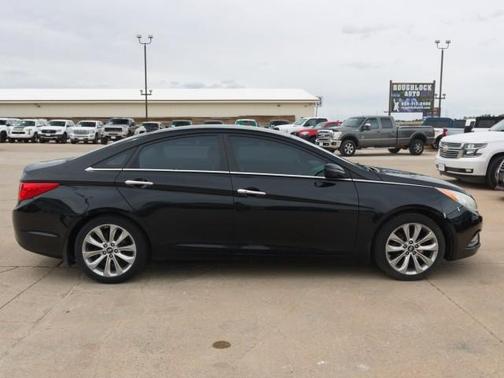 Midnight Black 2013 Hyundai SONATA SE
