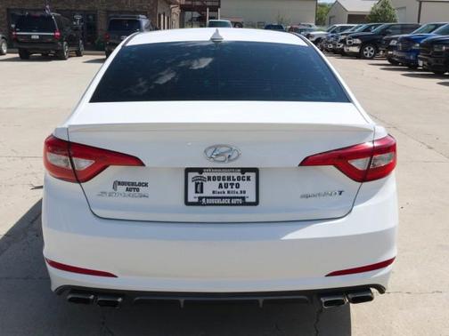 2017 Hyundai SONATA Sport 2.0T