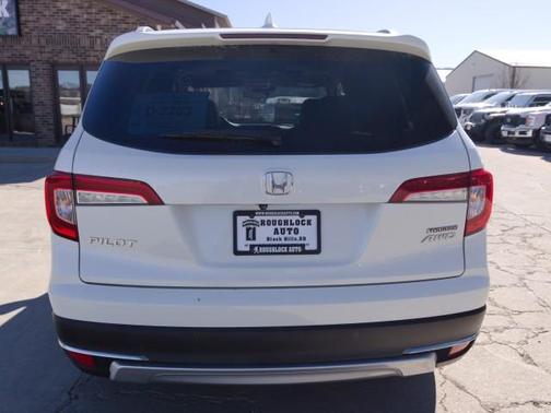 2019 Honda Pilot Touring 8-Passenger