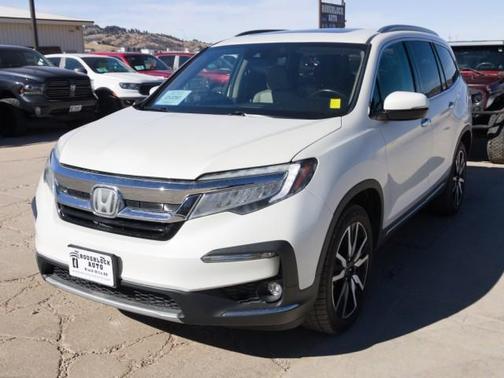 2019 Honda Pilot Touring 8-Passenger