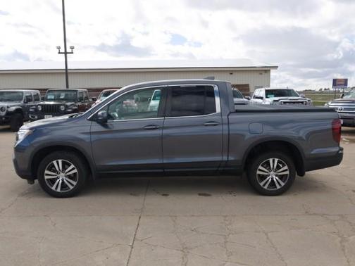 Modern Steel Metallic 2017 Honda Ridgeline RTS