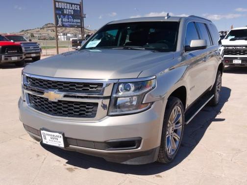 Pepperdust Metallic 2017 Chevrolet Tahoe LT