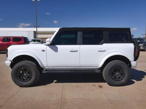 Oxford White 2022 Ford Bronco Wildtrak