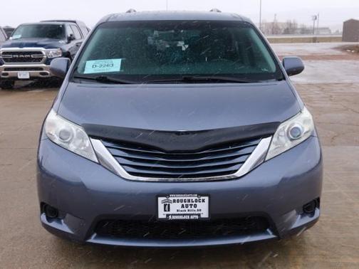 2015 Toyota Sienna LE