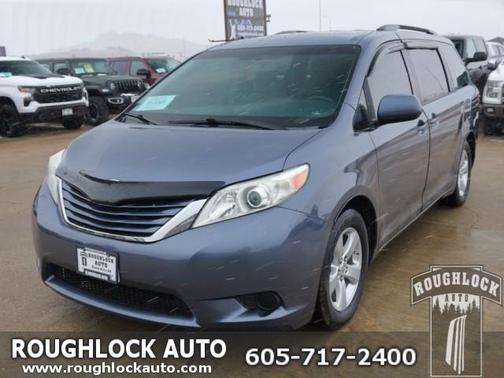 2015 Toyota Sienna LE