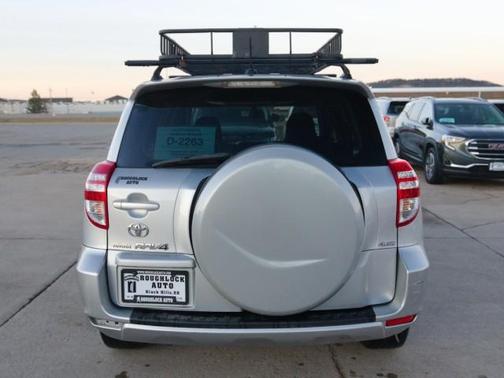 2009 Toyota RAV4 Sport