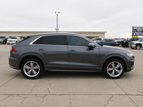 2019 Audi Q8 3.0T Premium Plus