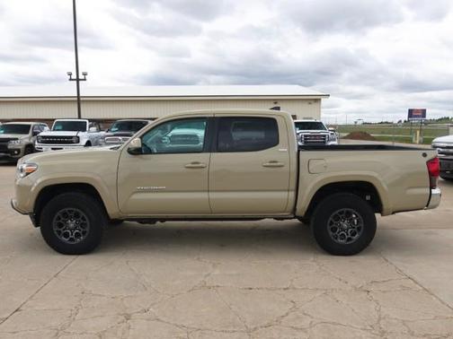 Quicksand 2018 Toyota Tacoma SR5
