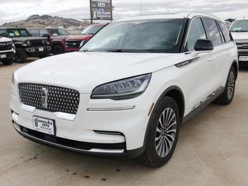 Pristine White Metallic Tri-Coat 2022 Lincoln Aviator Reserve AWD