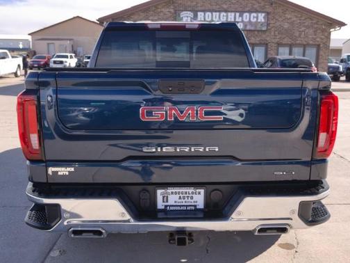 Pacific Blue Metallic 2021 GMC Sierra 1500 SLT