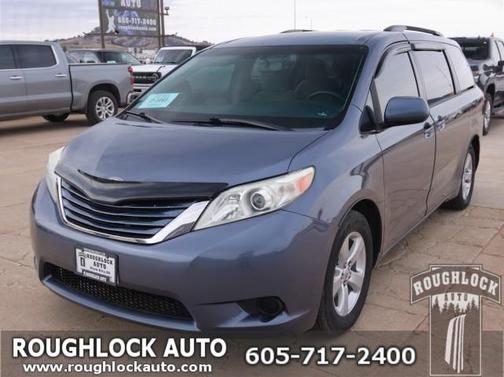 Shoreline Blue Pearl 2015 Toyota Sienna LE